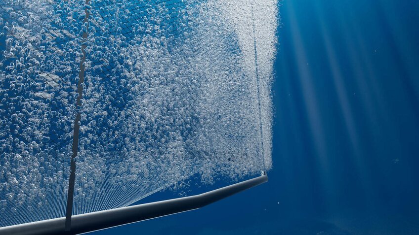 Compressed Air Applications in Aquaculture - Aquaculture Bubble Curtains
