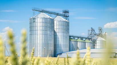 Compressed Air Applications in Agriculture - Agricultural Bulk Storage