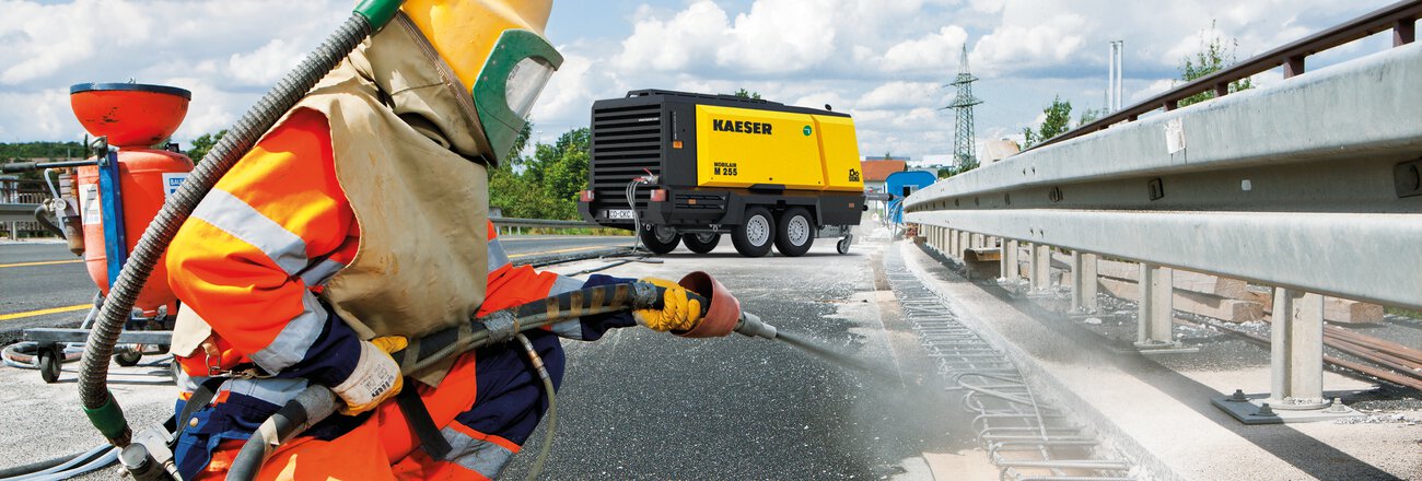 Druckluftanwendungen auf der Baustelle - Oberflächenvorbereitung & Reinigung