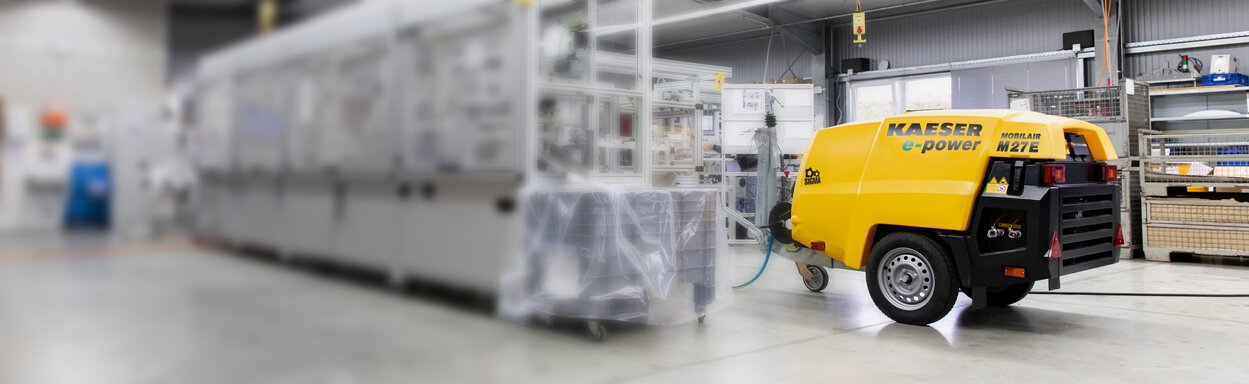 MOBILAIR M 27E in the production facility at Unimatic Automationssysteme.