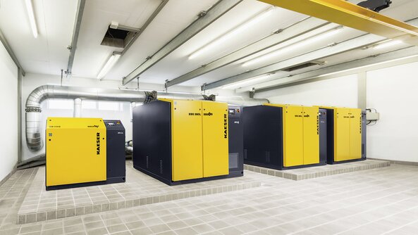 สถานีคอมเพรสเซอร์ของ Kaeser Kompressoren ในโรงงานบำบัดน้ำเสียที่เมือง Kitzingen