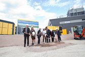 Spatenstich neue Hallen