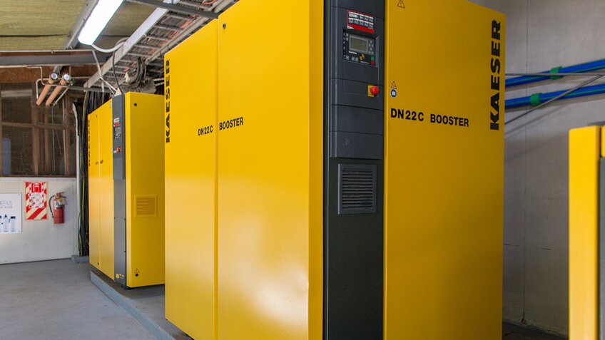 PSL installed a KAESER CSD 105 rotary screw compressor and a KAESER DN 22 series booster.